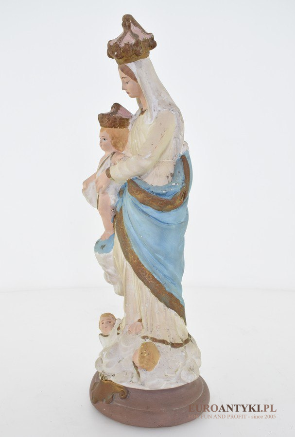 muzealna figurka matki boskiej